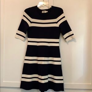 Eliza J dress size 4 - navy and ivory - nearly new